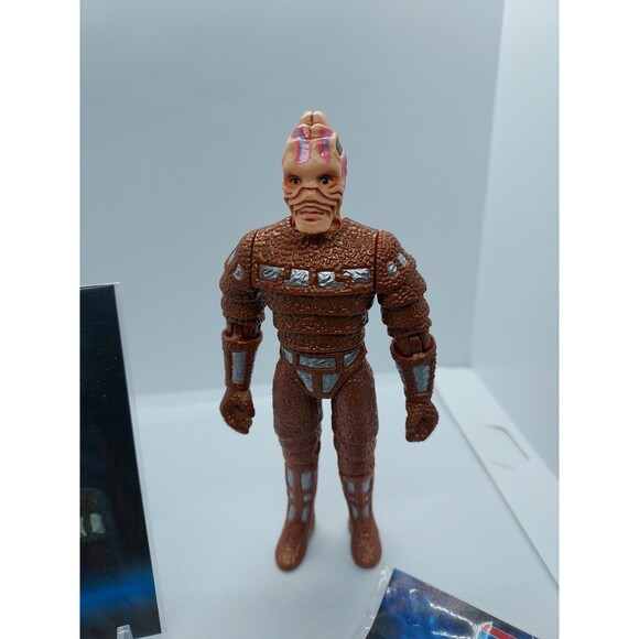 Star Trek Vorgon Vintage 1993 Action Figure Playmates Loose with Card - Picture 1 of 5